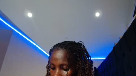 Snapshot of kimberly_chloe chatting on 07/13/26, 07:49 Kimberly online show from 07/13/26, 07:49