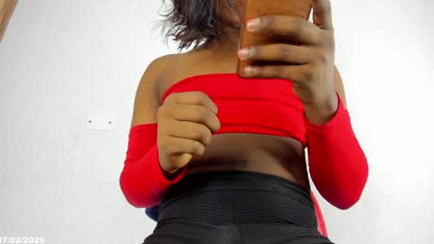 Kimberly 3 online show from 02/07/25, 08:44