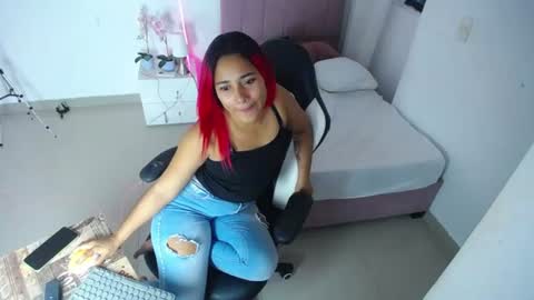Snapshot of kimberly_lustrum chatting on 07/11/26, 11:57 kimberly_lustrum online show from 07/11/26, 11:57