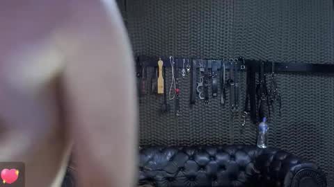  KIMBERLY SWAN  online show from 10/16/25, 09:49