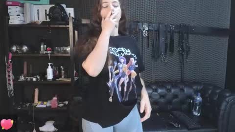  KIMBERLY SWAN  online show from 03/02/26, 12:02