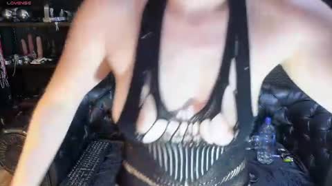  KIMBERLY SWAN  online show from 07/16/26, 06:25