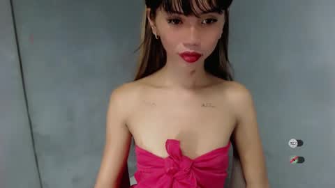 Kimberly online show from 01/12/25, 04:21