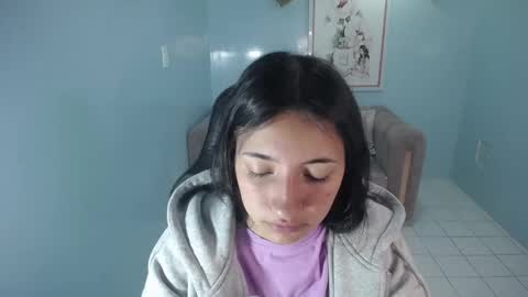 Snapshot of kimberly_thomson_t chatting on 01/25/25, 10:29 kimberly online show from 01/25/25, 10:29