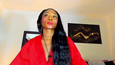 Snapshot of kimberlybanks2 chatting on 11/19/25, 10:04 Kimberly Banks online show from 11/19/25, 10:04