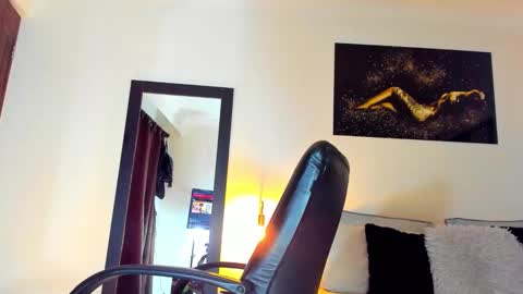 Snapshot of kimberlybanks2 chatting on 11/27/25, 10:17 Kimberly Banks online show from 11/27/25, 10:17