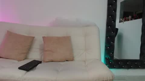 Kimberly online show from 01/19/25, 09:34