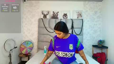 Snapshot of kimberlyfox_t chatting on 07/28/26, 12:23 kimberlyfox_t online show from 07/28/26, 12:23
