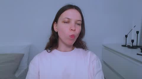 Kimberly online show from 04/05/26, 12:24