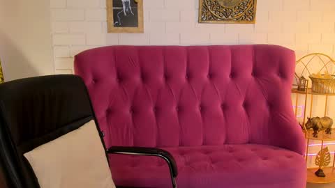 Snapshot of kimberlymaran chatting on 01/14/25, 12:03 The one that you wont be able to forget online show from 01/14/25, 12:03