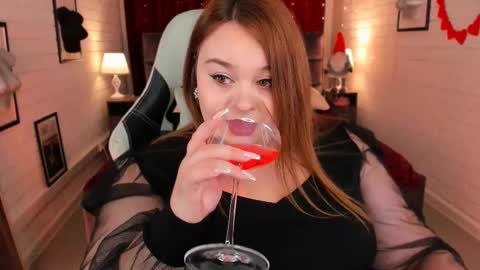 Snapshot of kimberlymaran chatting on 02/11/25, 12:16 The one that you wont be able to forget online show from 02/11/25, 12:16