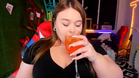 Snapshot of kimberlymaran chatting on 02/25/25, 03:16 The one that you wont be able to forget online show from 02/25/25, 03:16