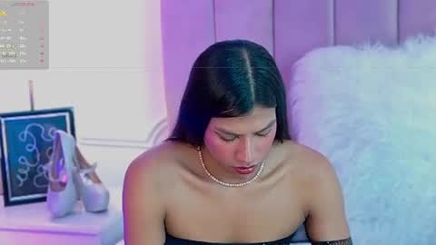 Snapshot of kimberlyn_burbano chatting on 07/14/26, 07:30 Kimberlyn online show from 07/14/26, 07:30