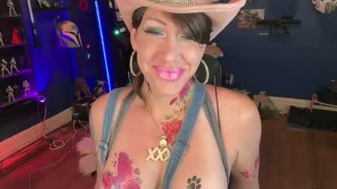 Snapshot of kimberlynnhaven chatting on 06/17/26, 07:37 Kimber Haven online show from 06/17/26, 07:37