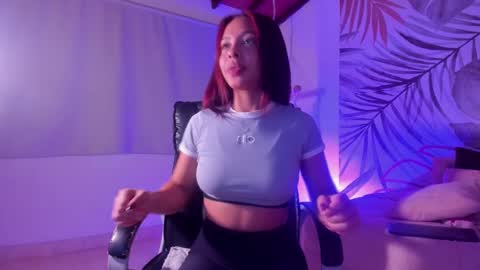 Kim online show from 02/09/25, 03:45