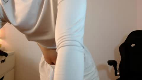 Snapshot of kimcandy_ chatting on 06/11/26, 02:53 CAMI online show from 06/11/26, 02:53