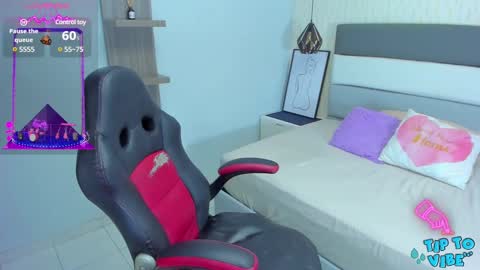 KAREN  online show from 01/30/25, 07:37