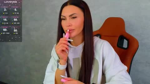 KIm online show from 09/10/25, 07:08