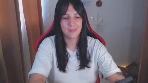 Kim 3 online show from 12/11/24, 01:39