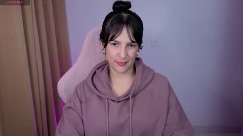 Kim 3 online show from 10/09/25, 05:16