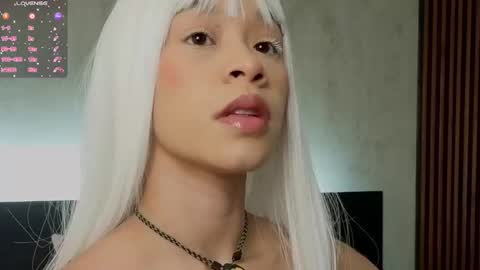 kimhilton online show from 02/25/26, 04:11