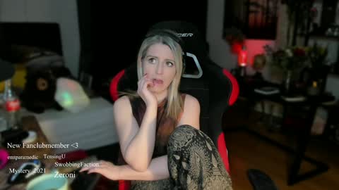 Wolfs Girl online show from 03/09/25, 07:26