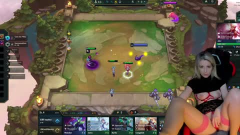 Wolfs Girl online show from 09/20/25, 11:06