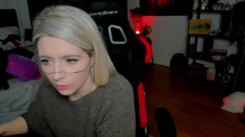 Wolfs Girl online show from 02/03/26, 06:24