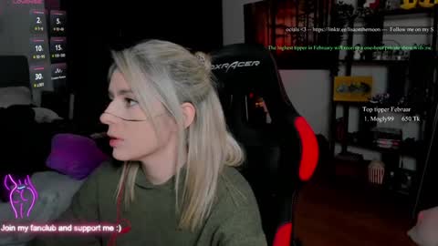 Wolfs Girl online show from 02/04/26, 05:30