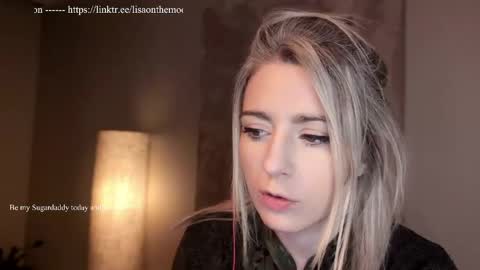 Wolfs Girl online show from 03/24/26, 08:58