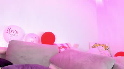 Natalie online show from 04/20/26, 04:04