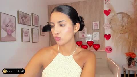 Kim  online show from 02/14/25, 09:10