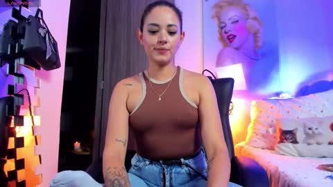 kimmberly_saenz_ online show from 01/06/26, 10:45