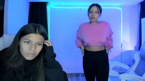 Snapshot of kimmi_foxy chatting on 12/02/24, 11:07 kimmi online show from 12/02/24, 11:07