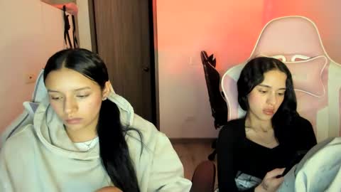 Snapshot of kimmi_foxy chatting on 09/11/25, 11:16 kimmi online show from 09/11/25, 11:16