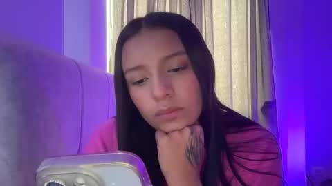 Snapshot of kimmi_foxy chatting on 03/05/26, 04:03 kimmi online show from 03/05/26, 04:03