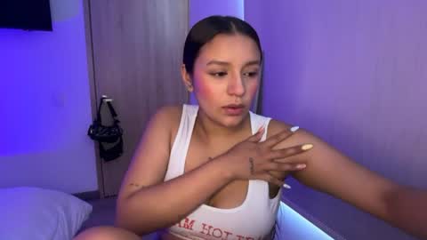 Snapshot of kimmi_foxy chatting on 07/02/26, 03:29 kimmi online show from 07/02/26, 03:29