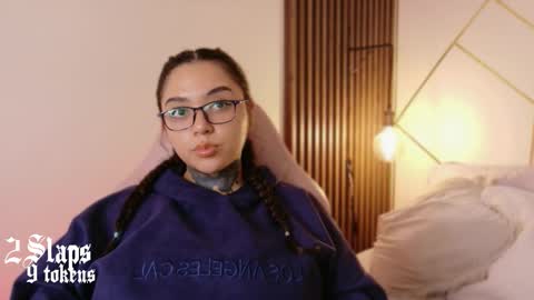     online show from 02/16/26, 02:02