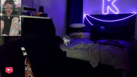 Kimmi online show from 04/12/26, 03:00