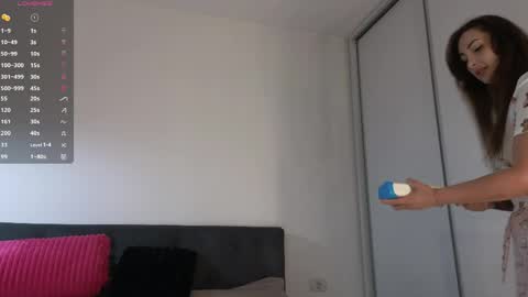 Kimmie online show from 05/11/26, 06:16