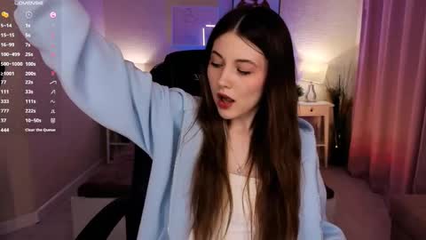  Your Kimmie  follow me  online show from 04/07/26, 07:20