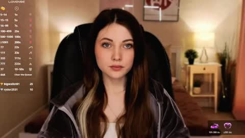  Your Kimmie  follow me  online show from 04/18/26, 08:29