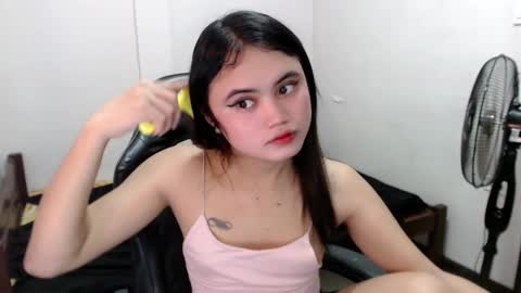 kim ejara online show from 03/01/25, 11:17