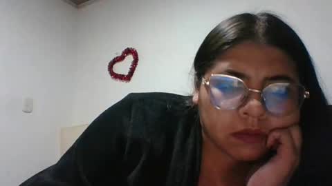 Snapshot of kimmy_kimmy_ chatting on 01/17/25, 01:57 Kimmy online show from 01/17/25, 01:57
