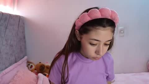 kimm online show from 09/29/25, 03:17