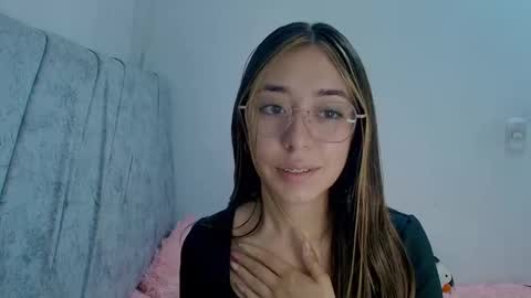 kimm online show from 11/03/25, 04:25