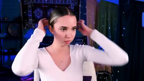 kimporins online show from 04/22/26, 12:07