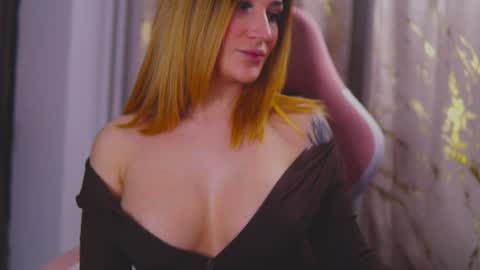 KimSkye online show from 02/07/25, 12:42