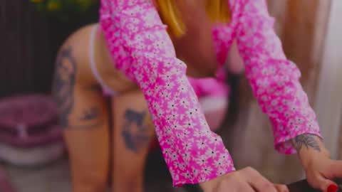 KimSkye online show from 02/22/25, 06:17