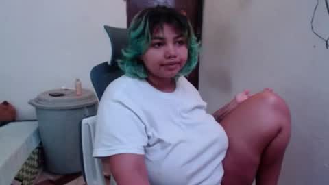 Snapshot of kimy_1 chatting on 06/15/26, 07:38 kimy online show from 06/15/26, 07:38